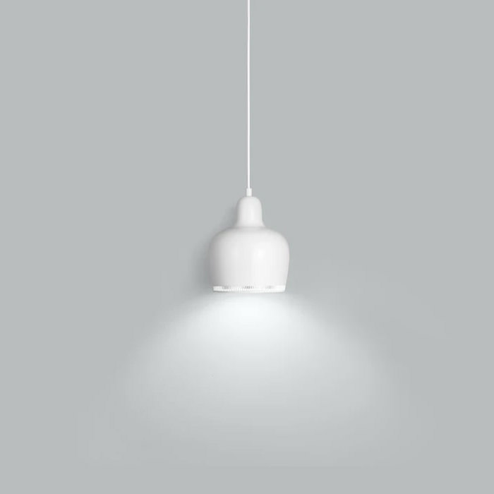 A330S ゴールデンベル・ホワイト ペンダントライト｜artek｜照明の
