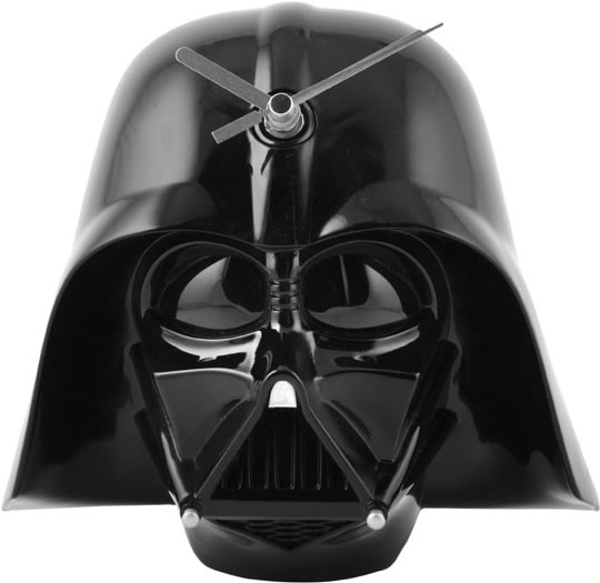 Darth Vader Wall Clock with Sound Effects - GeekAlerts