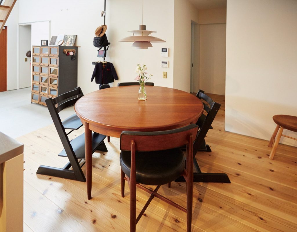 G-PLANのダイニングテーブル – D'S STYLE (ディーズスタイル)