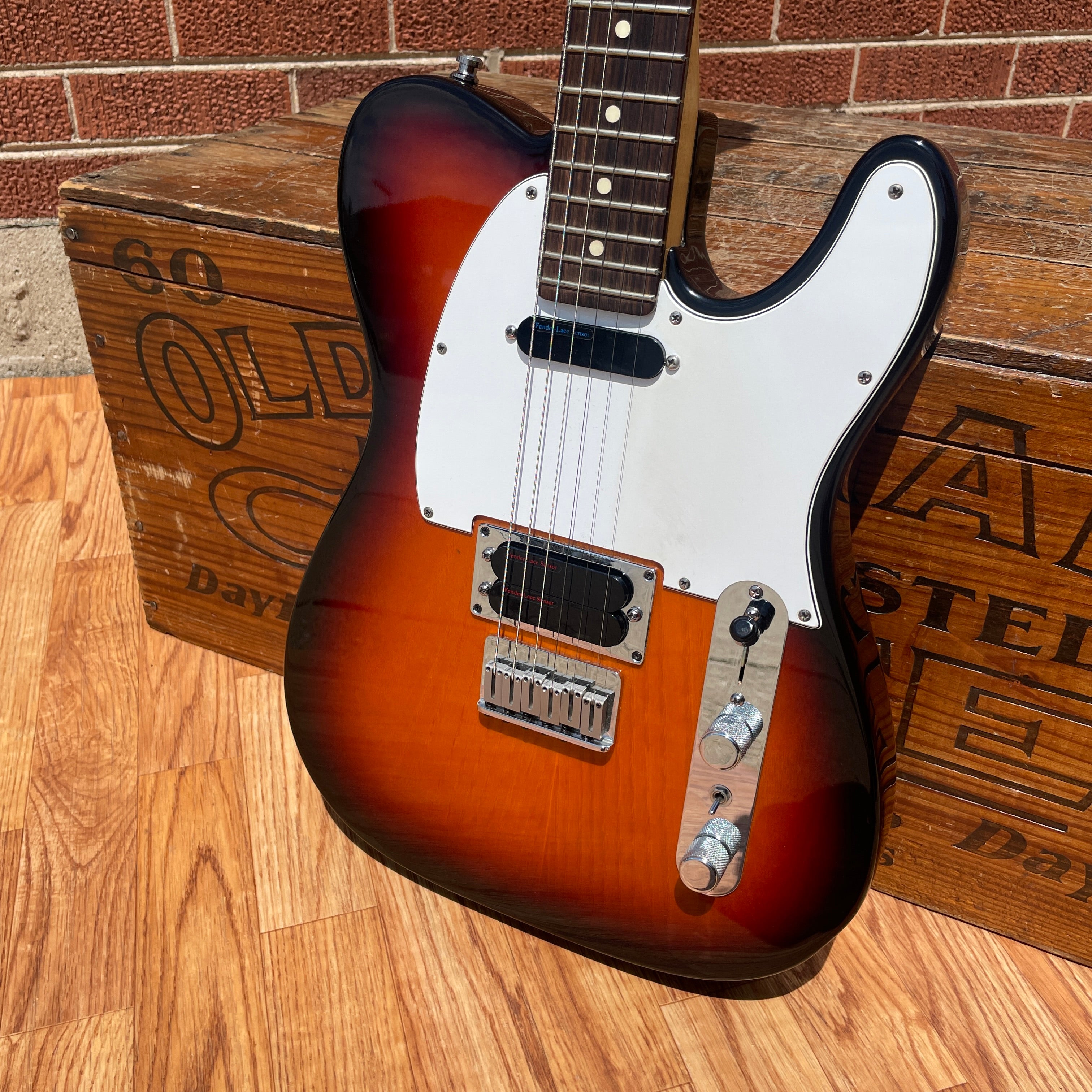 1996 Fender Telecaster Plus V1 HS Electric Guitar Rosewood Antique