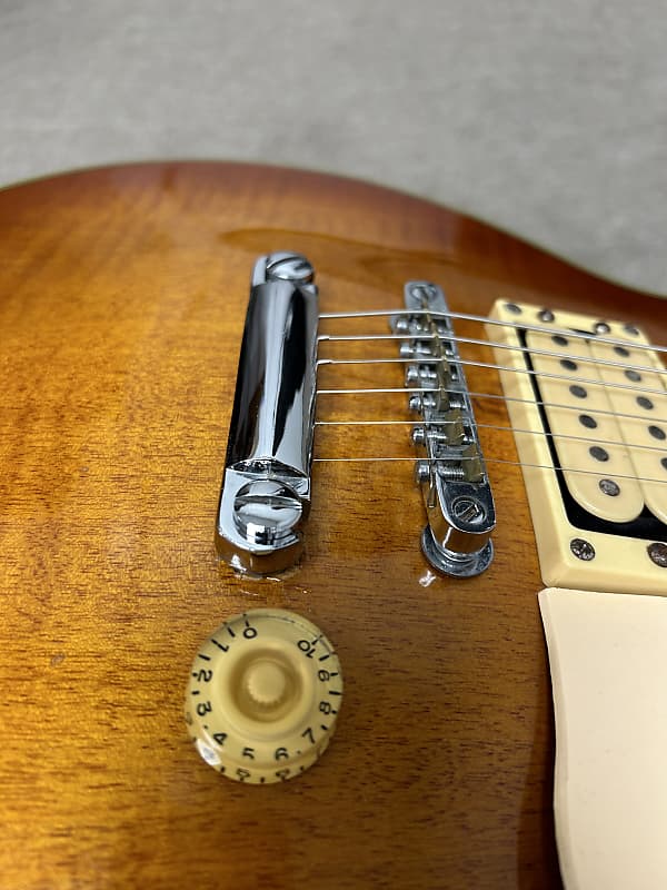 Cort Single Cut 1986 Electric LP Style Guitar w/Case – DSI Guitars