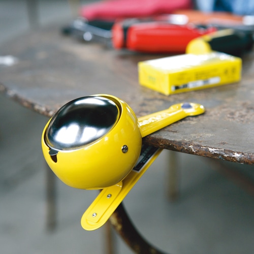 DULTON ONLINE SHOP | WINDPROOF CLIP ASHTRAY YELLOW(YELLOW): ホーム用品