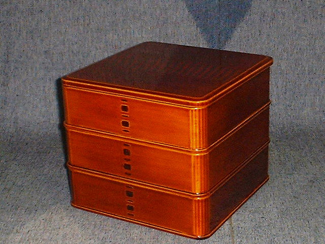 飛騨高山 春慶塗】三段重 6寸5分 商品詳細｜飛騨春慶塗本舗 福壽漆器