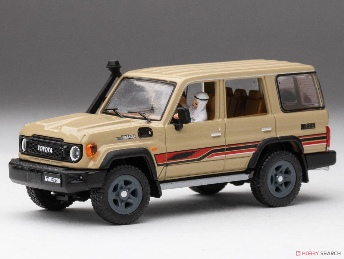 トヨタ ランドクルーザー 70 アラブ仕様 Diecasttalk特注品 (ミニカー