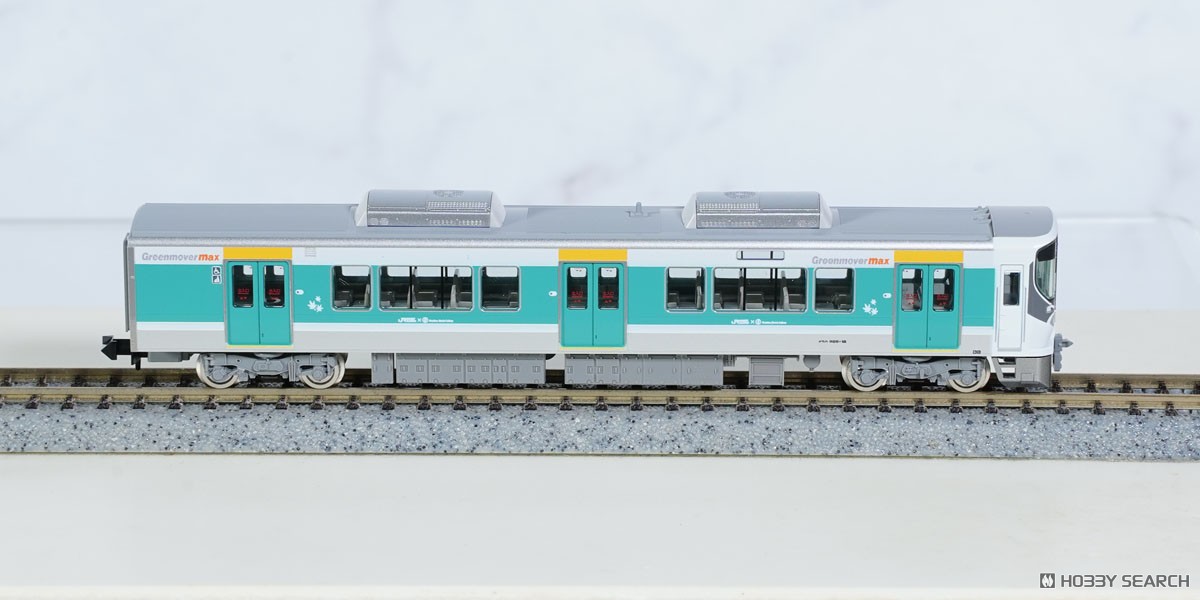 特別企画品】 JR 227系近郊電車・広島電鉄5100形 (ラッピングコラボ