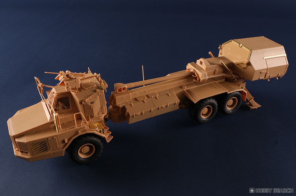 スウェーデン陸軍 FH77BW L52 アーチャー自走榴弾砲 (プラモデル