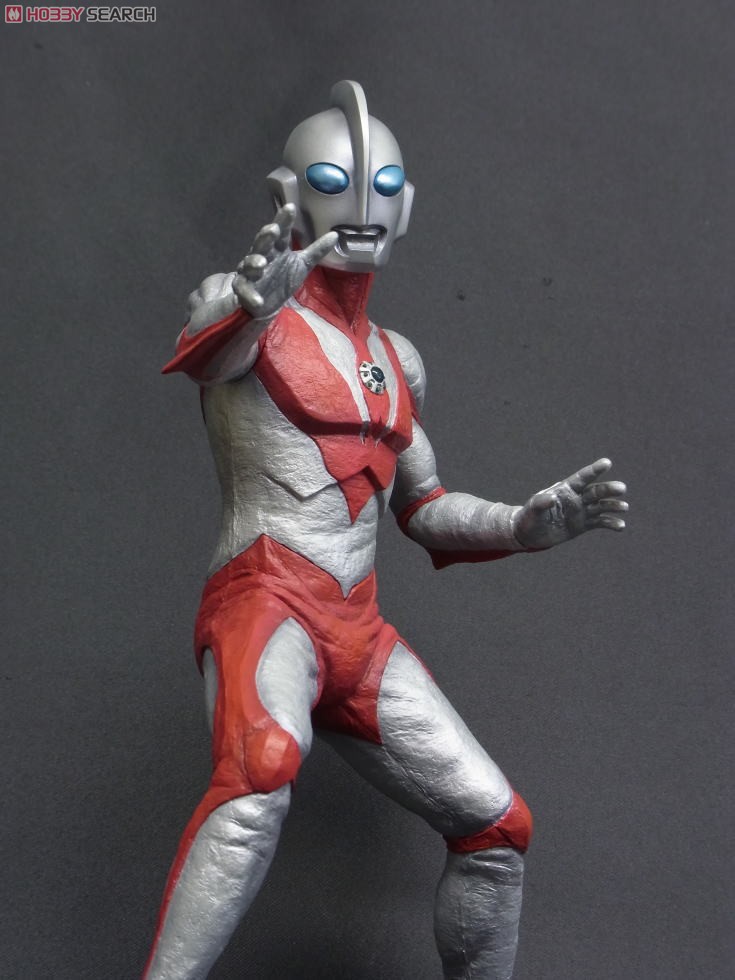 大怪獣シリーズ ウルトラマンパワード (完成品) - ホビーサーチ