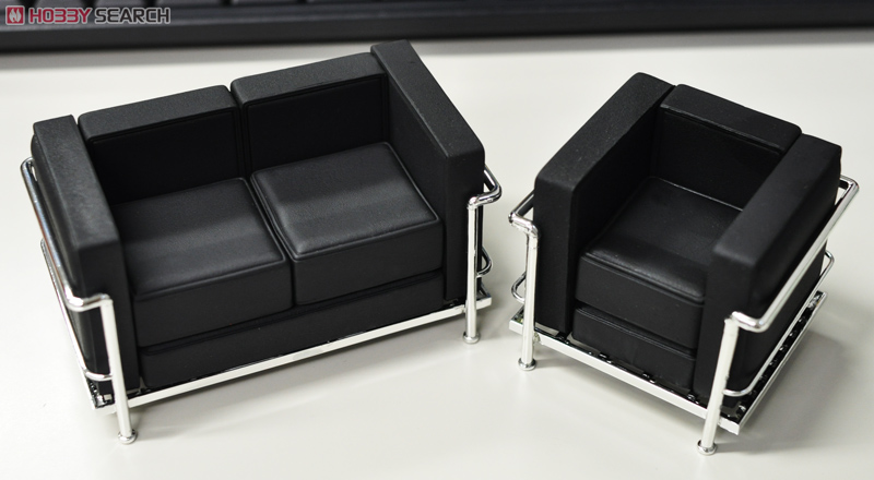 ホビーサーチブログ - 人気のデザイナーズチェアが精巧なミニチュアに