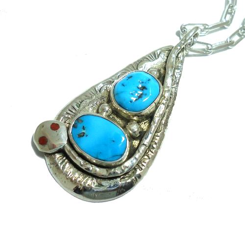 インディアンジュエリー ズニ族のペンダント