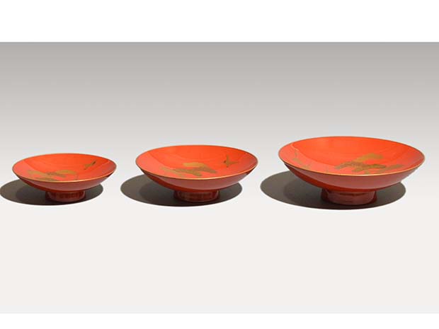 鶴に松竹梅蒔絵 三重盃と盃台 明治時代 | 古美術ささき