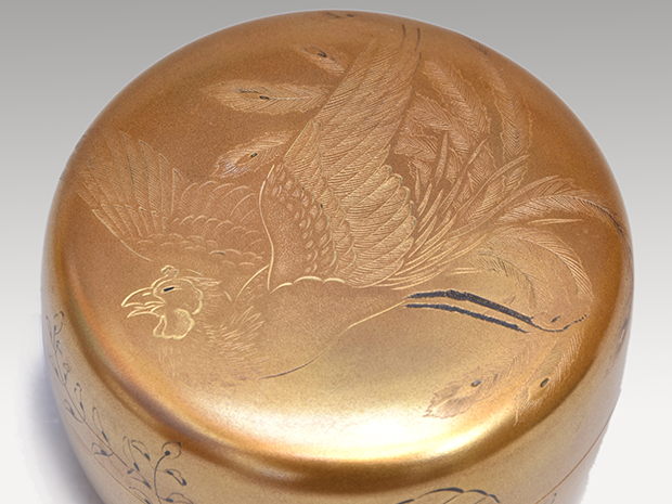 金地に沈金鳳凰と桐蒔絵 平棗 鳥毛 清(作) 内梨地 共箱 | 古美術ささき