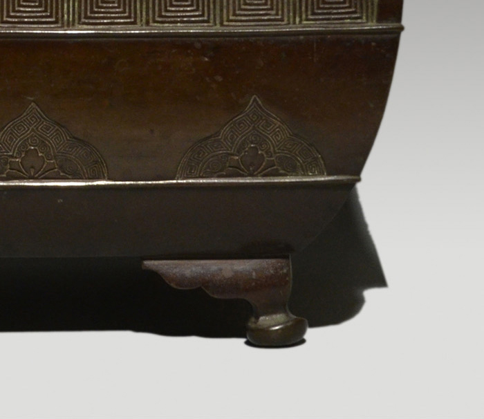 唐銅 古銅 水盤砂鉢 雷文蝉文入り 華道 300年程前作 | 古美術ささき