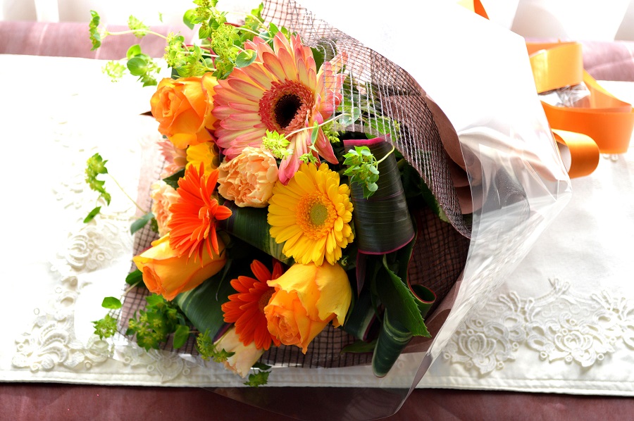 キュートなブーケ LoveOrange （バラとガーベラの花束）イエロー