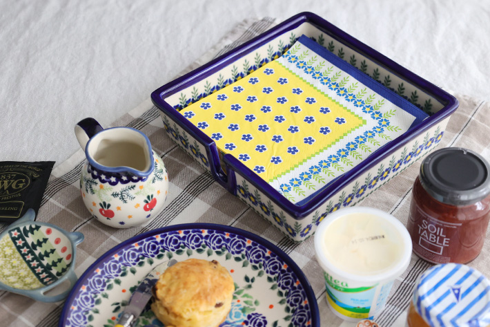 再出品】ボリス雑貨店 丸皿2枚、ペーパーナプキン1袋 お皿 – ボリス雑貨店