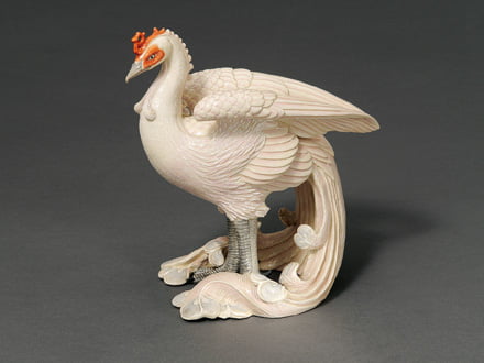 白陶極彩色鳳凰置物｜吉兆庵美術館