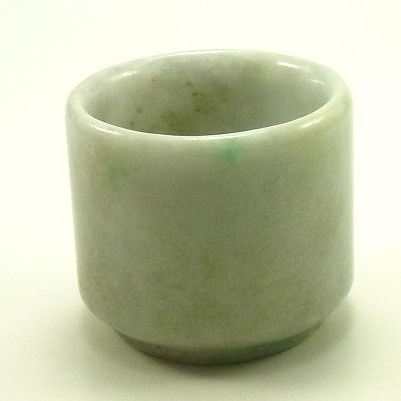 ミャンマー産天然翡翠彫刻 品＆ アクセサリー専門店 吉峰堂 kippodo