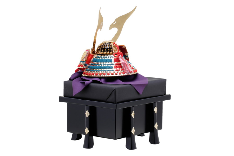 人気の兜｜コンパクトな五月人形のひととえ｜泰斗10号