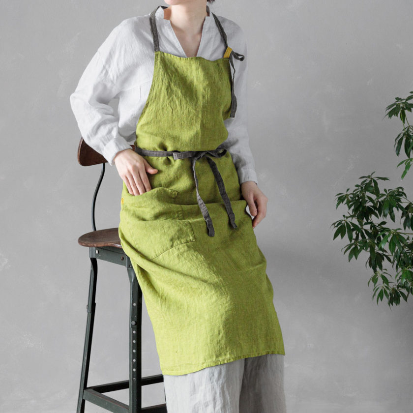 人気のリネンエプロンに新色が入荷しました | hushykke［ハシュケ］