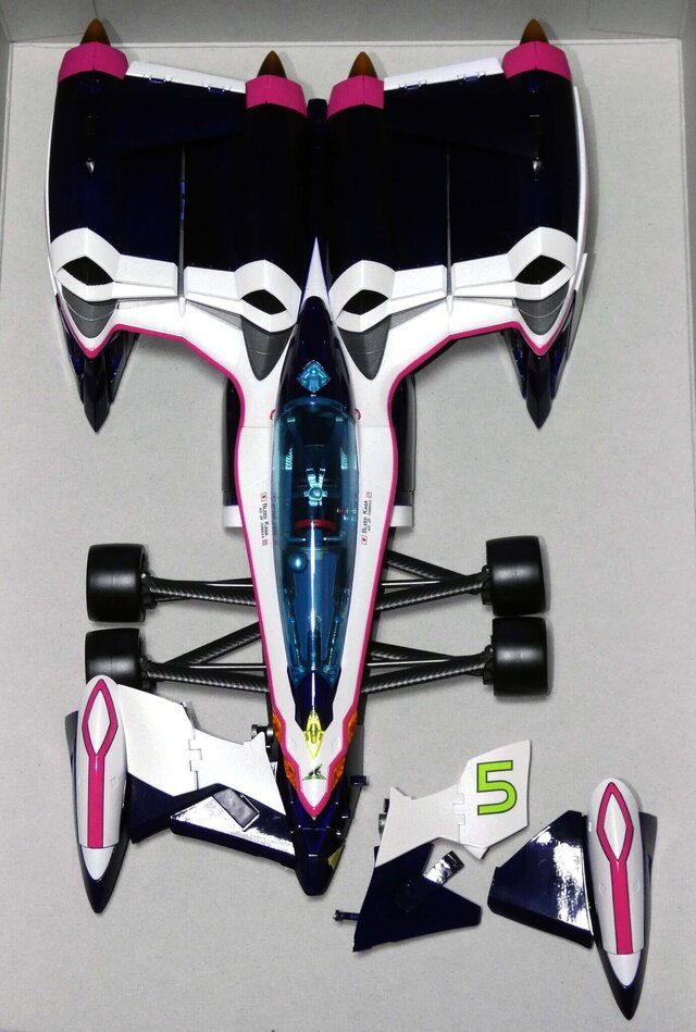 予算3,000円以内でできるグッズ修理！「サイバーフォーミュラSIN」の