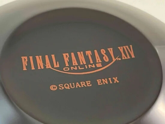 FF14』輪島塗デザインプレートが再販─金色に輝く「バハムート」と、光
