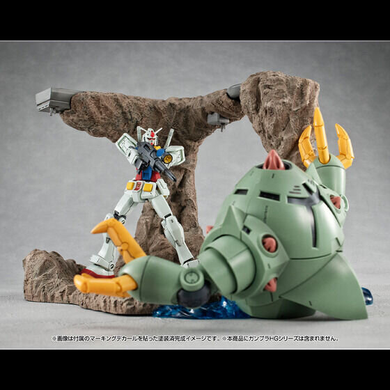 シャア専用ズゴックジャブロー 基地強襲 レジンジオラマ シャア専用