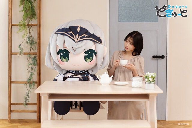 ホロライブ」兎田ぺこら、宝鐘マリンら4人の超特大ぬいぐるみ「どきゅ