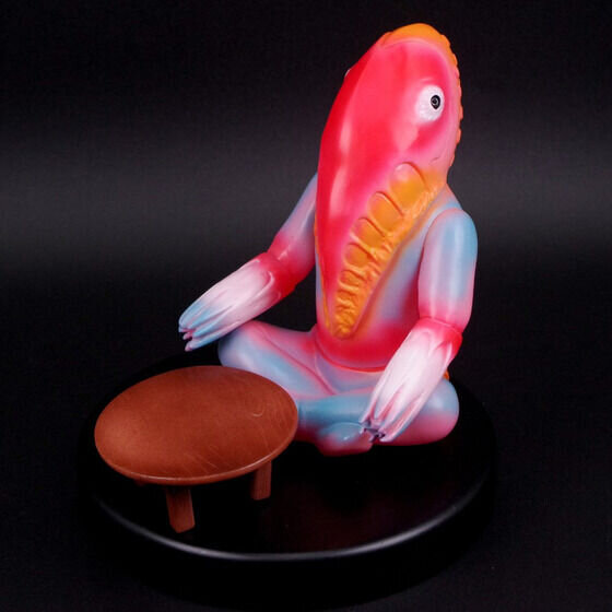 懐かしさ漂う昭和レトロカラー！「ウルトラセブン」のフィギュア全5種