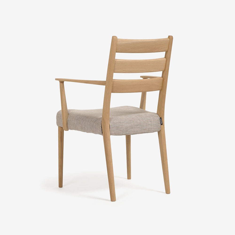 カリモク家具 ダイニングチェア（アーム付き）「C3010DCEG」オーク材