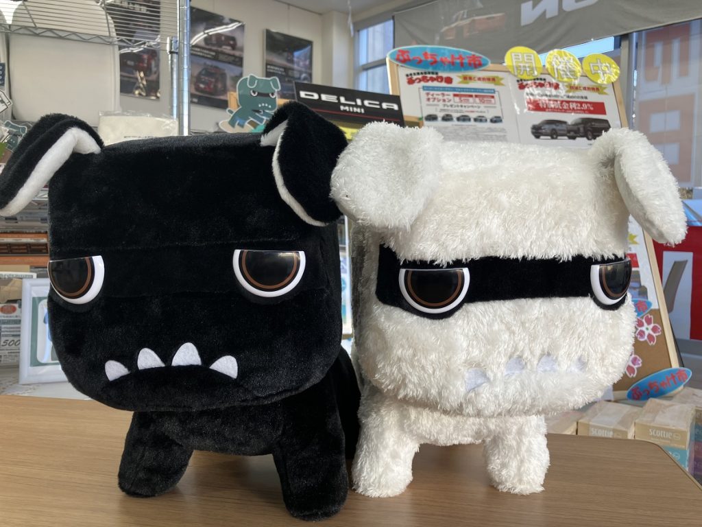 黒デリ丸。白デリ丸。 - 岩手三菱自動車販売株式会社