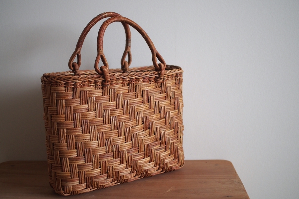 あけびのあじろ編みバッグ(M) - ウェブショップ - jokogumo - よこぐも