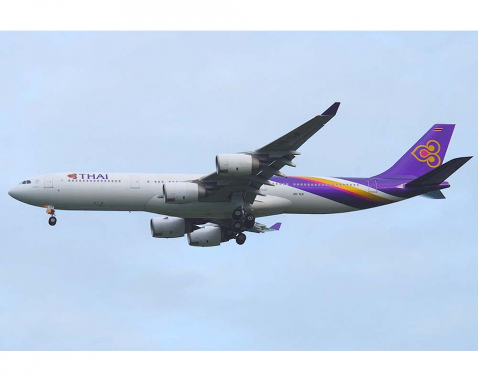 www.JetCollector.com: Thai Airways A340-500 HS-TLB 1:400 Scale