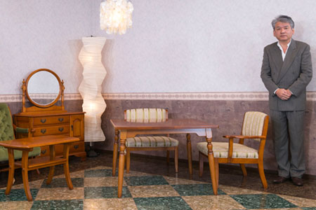 コンパクトな空間のクラシックスタイル ダニエル：座善ワンアーム