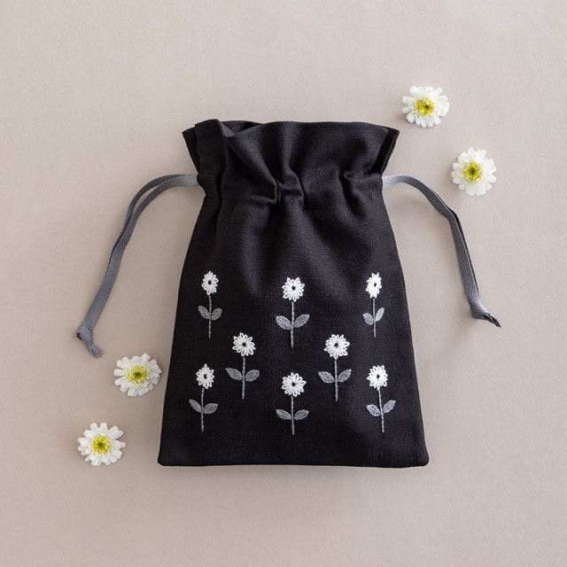 刺しゅうキット 戸塚刺しゅう×星燈社 星あかりの刺繍手帖（559） 巾着