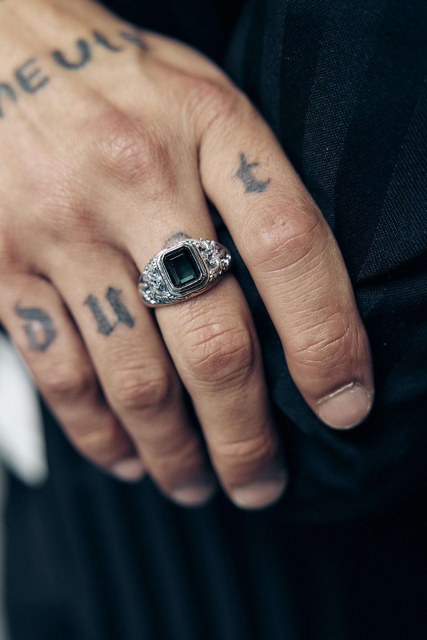 零[Hz] ZEROHZ ワイドシグネットリング 10号 零[Hz] ZEROHZ 零[Hz