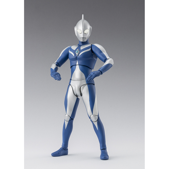S.H.Figuarts ウルトラマンコスモス ルナモード | ULTRAMAN OFFICIAL