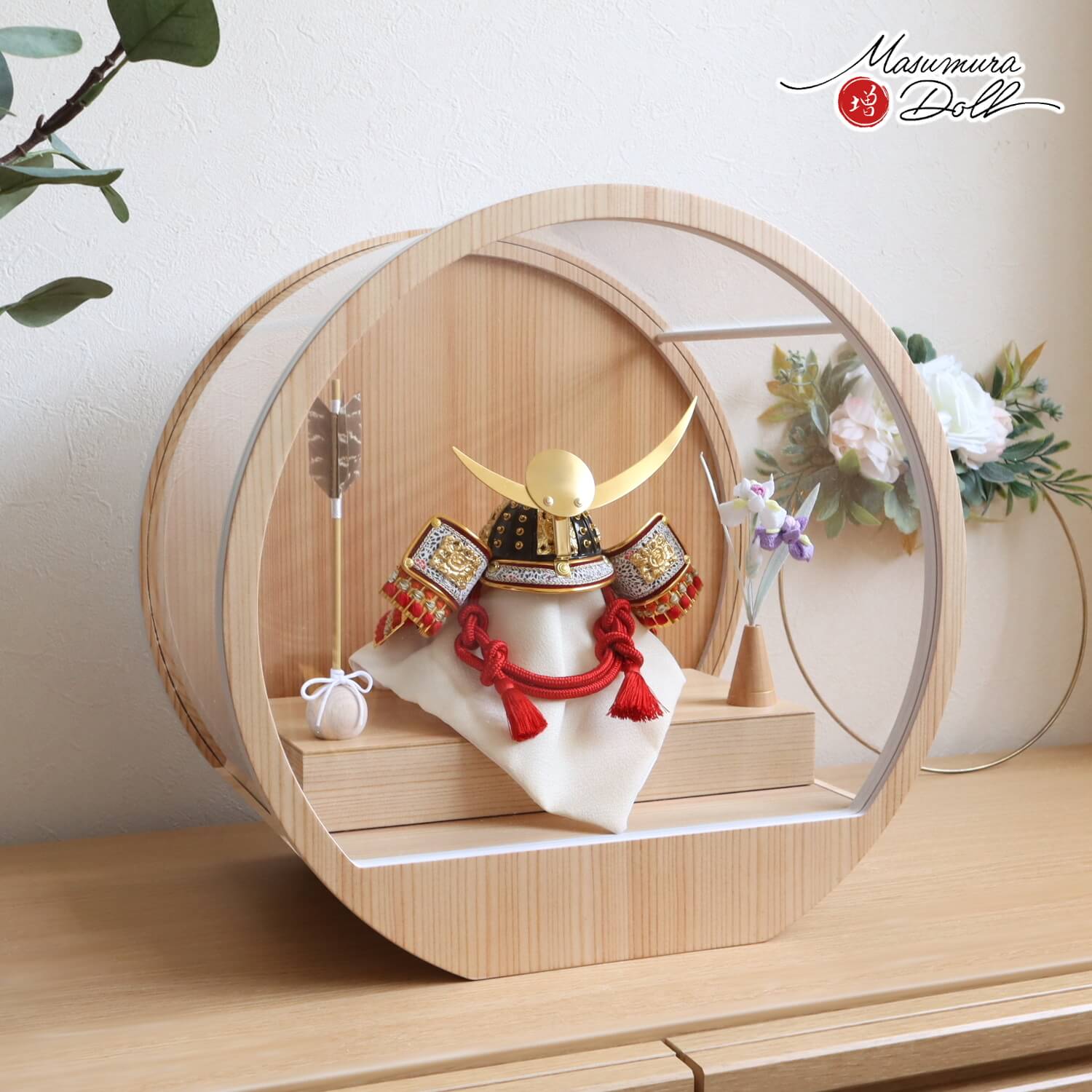 五月人形 ケース飾り 兜 選べる2種類 (弓太刀/矢、菖蒲) 月-tsuki