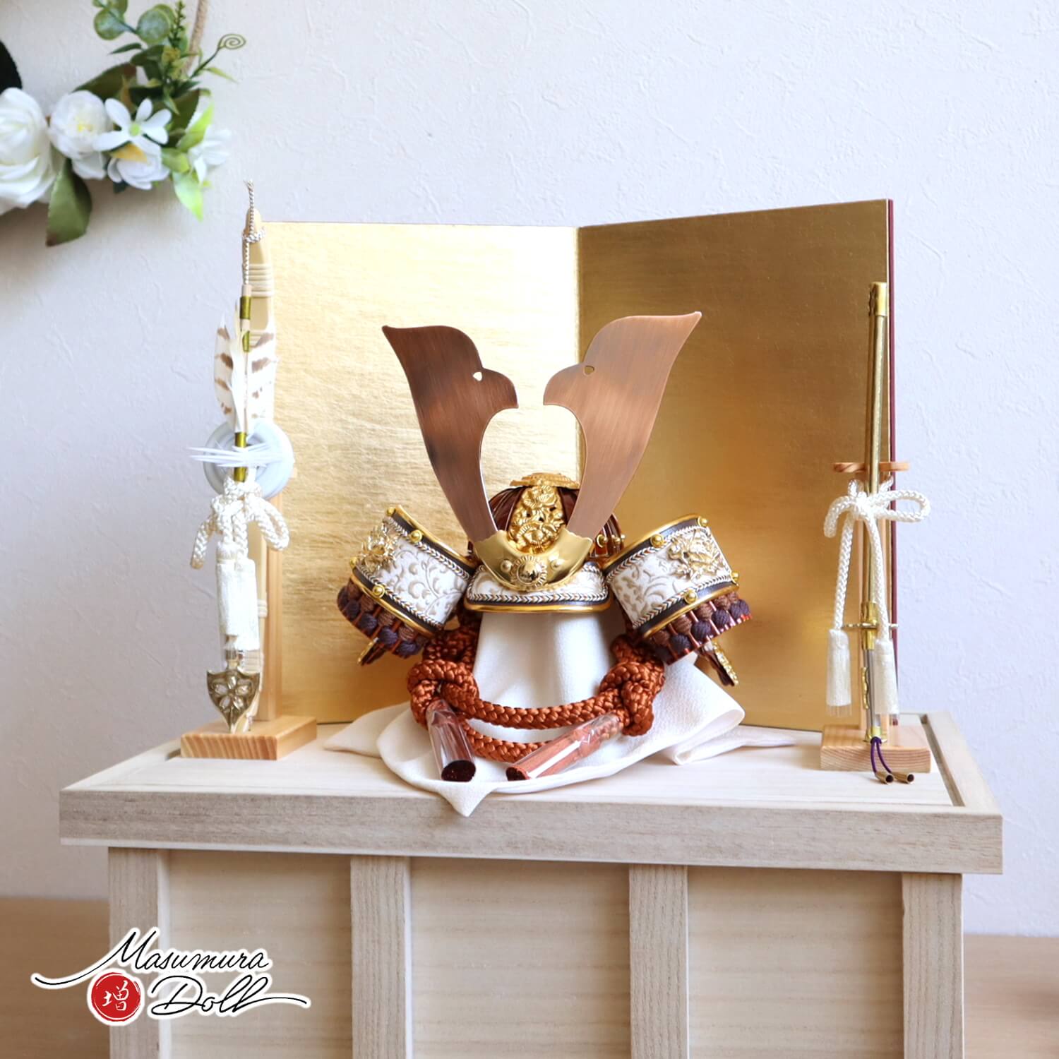 新作 鹿革 唐草 本印伝ブロンズ兜 透き漆 合鉢 共吹き返し 大鍬形 銅