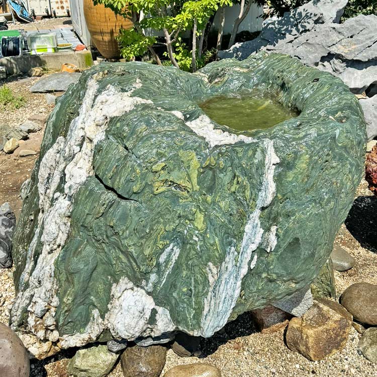 四国青石（伊予青石）超大型つくばい 溜まり石 蹲 景石 銘石 自然石