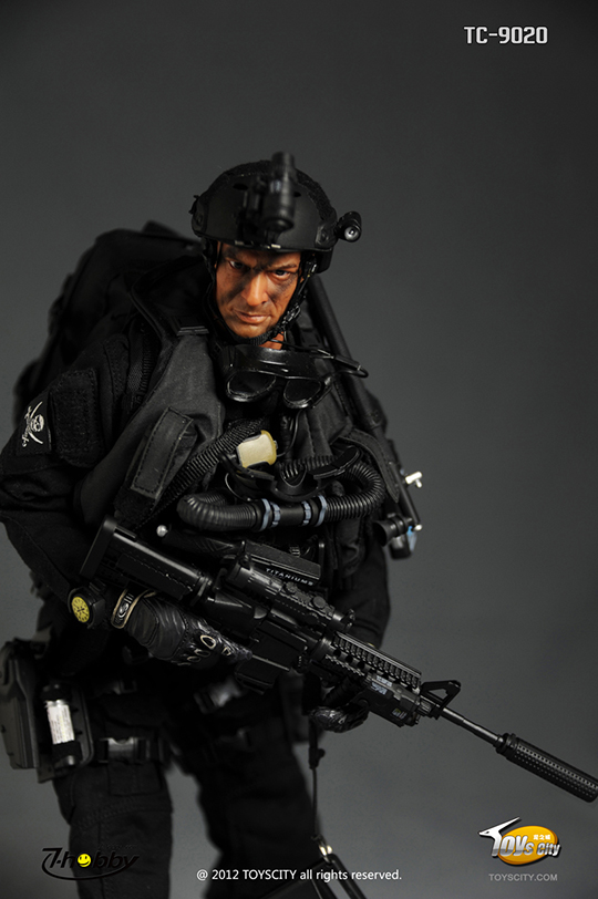 U.S. NAVY SEAL SDVT-1 - Combat Diver Toys City - Machinegun