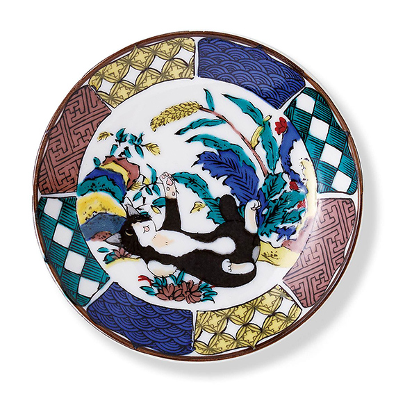 伝統工芸品「九谷焼」と山野りんりんさんのコラボ食器が完成