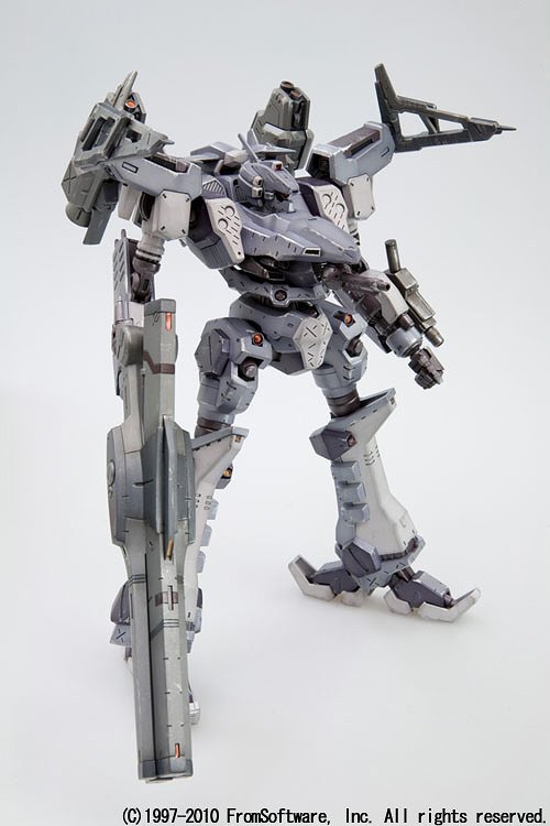 アーマード・コア 1/72 ヴァリアブル・インフィニティシリーズ