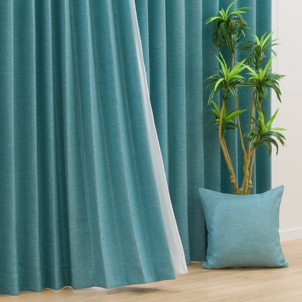 遮光2級・防炎オーダーカーテン Nウィンダー ミドルターコイズブルー