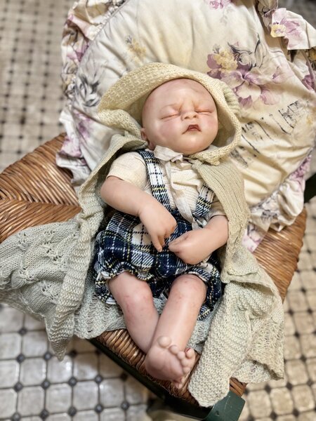 リボーンドール泣きそうな顔の子 39cm - N's doll&Cafe