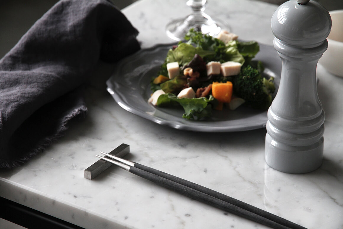 Cutipol 箸&箸置きセットGOA BLACK x SILVER クチポール ～ サラグレース