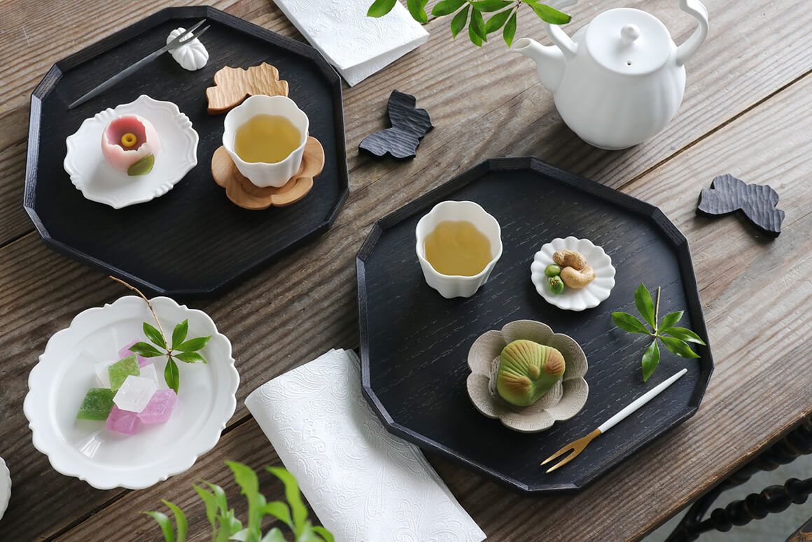 三木達也 輪花豆皿 鉄染グレー