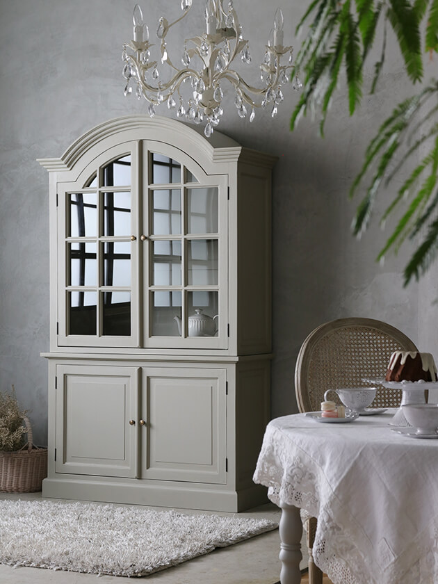 ヴィンテージドレッサー