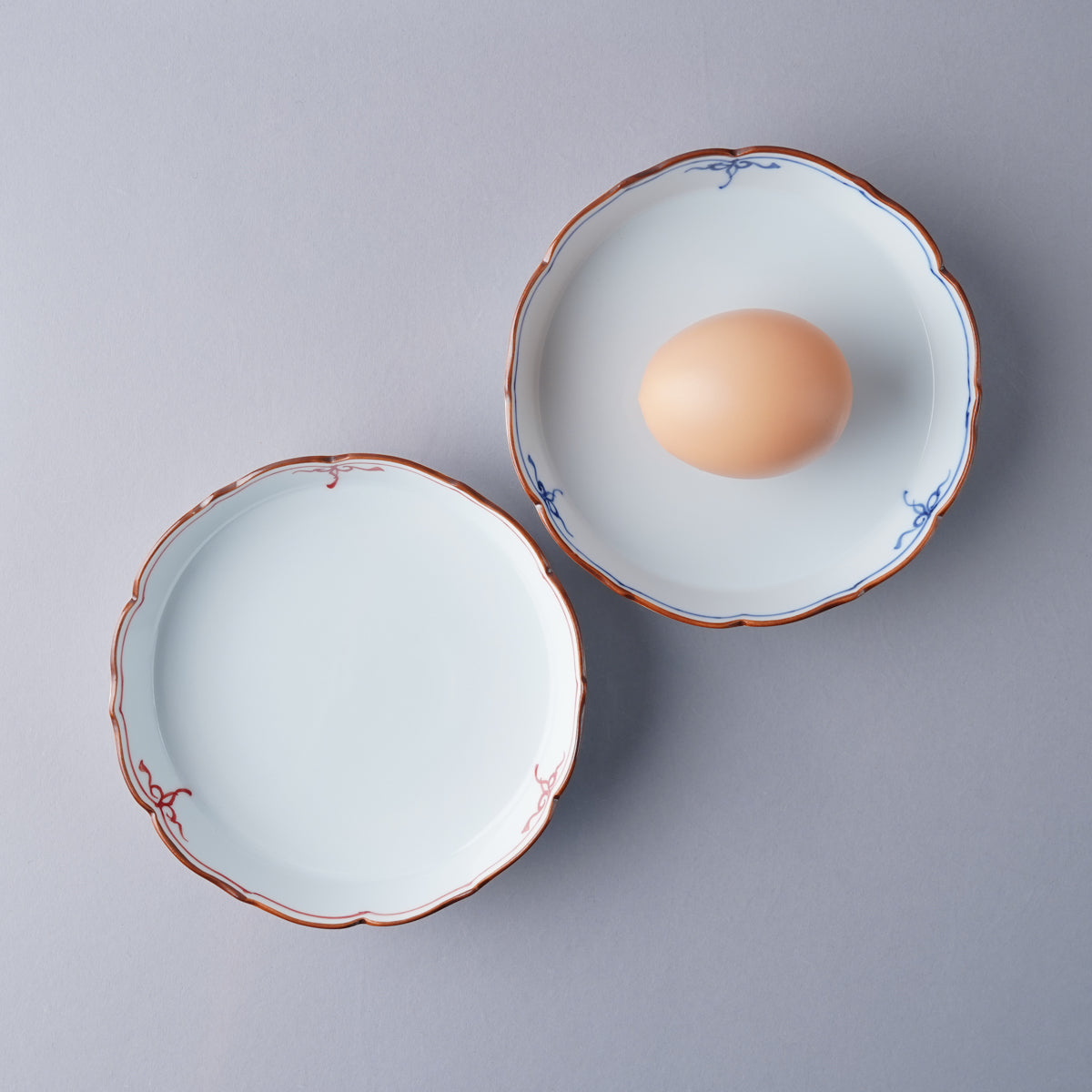 波佐見焼 瓔珞紋 桔梗渕立平皿 12.5cm 洸琳窯の通販｜【公式】スタジオ