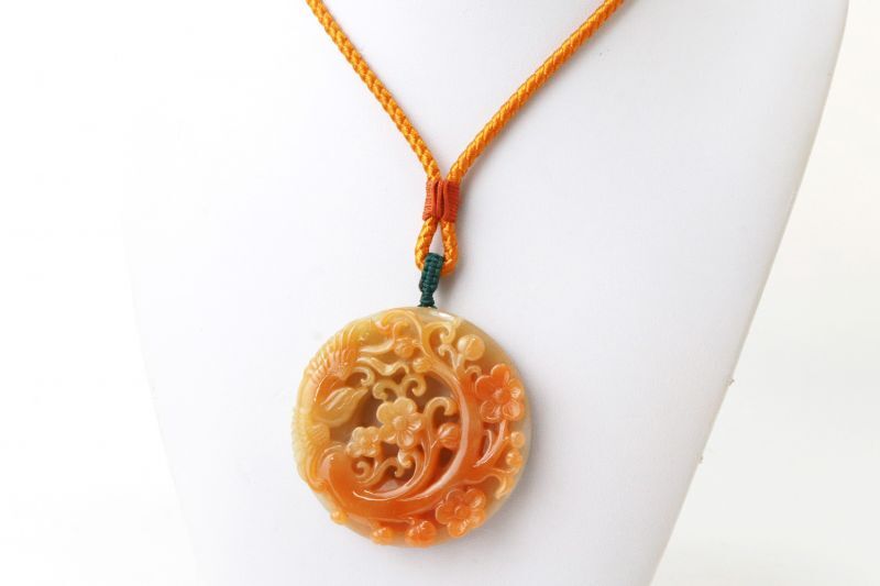 ネックレス オレンジ翡翠 お花 鳥 橙色 ひすい 人生 成功 達成 お守り
