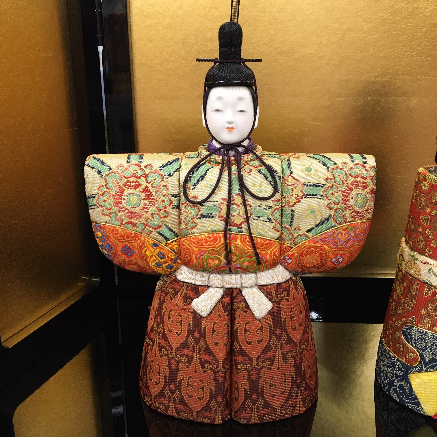 特別ご奉仕価格】大里彩作 ひな人形 「木目込み立雛飾り」 商品詳細