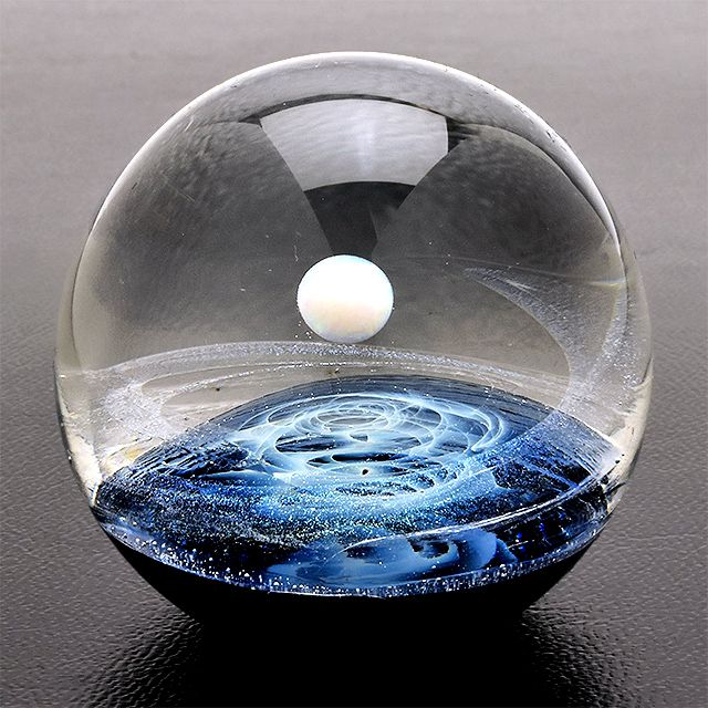 即日出荷OK】Pent〈ペント〉by GlassPlanet ペーパーウェイト 宇宙の